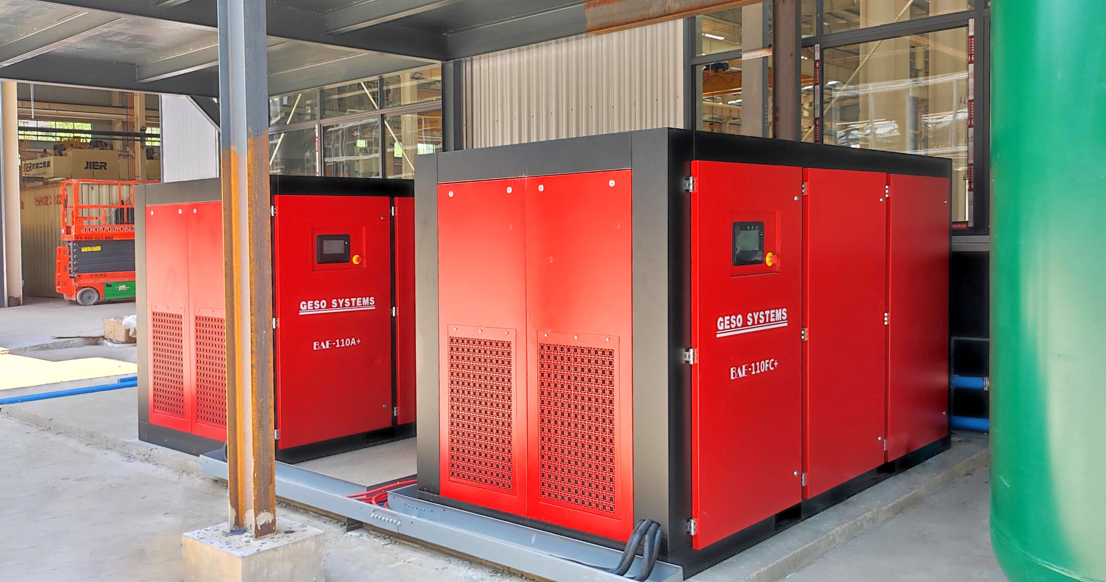 Compressors na iska suna taimakawa masana'antar petrochemical cimma ingantaccen samarwa da aiki mai aminci.